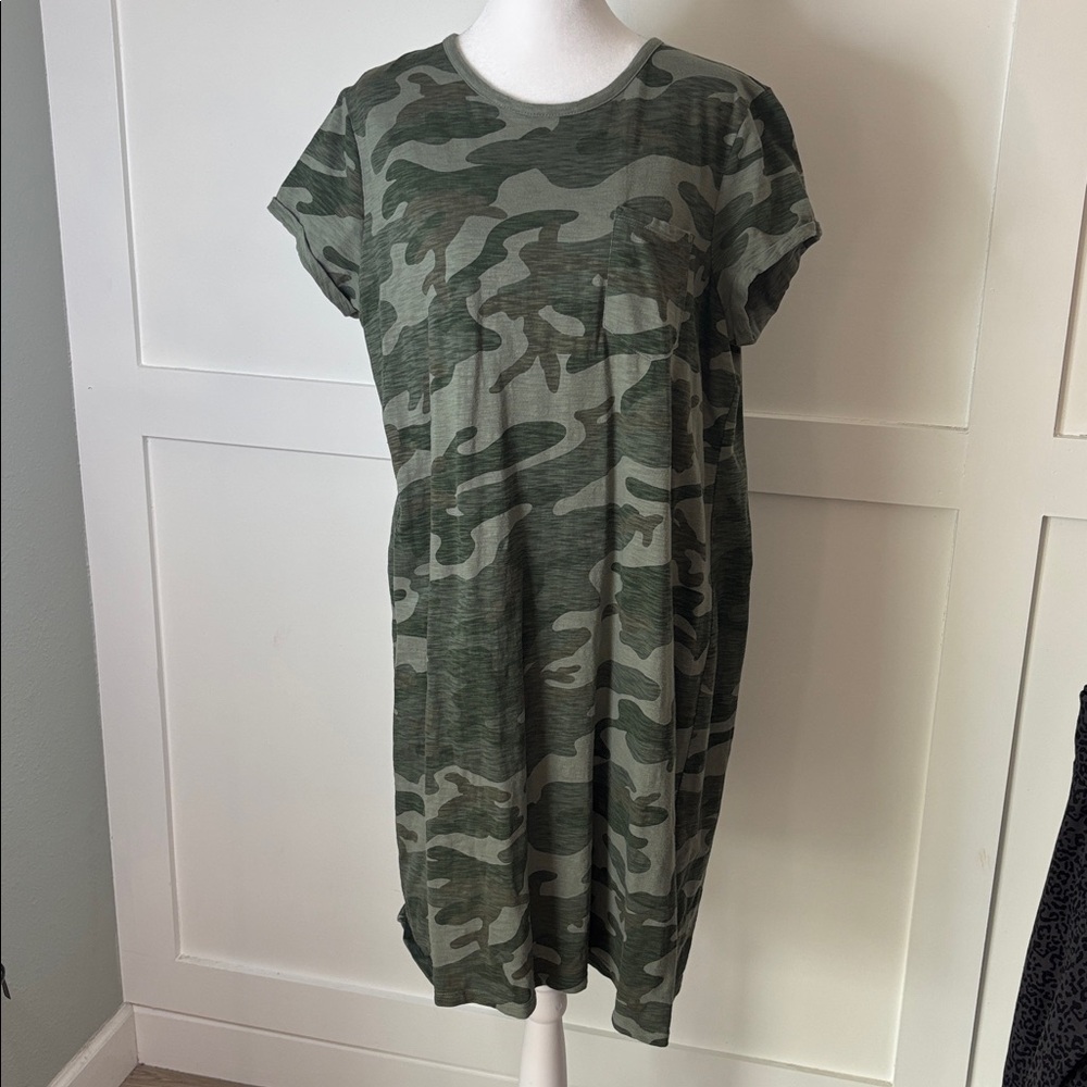 GAP Olive Green Knit dress in size XL, great condition